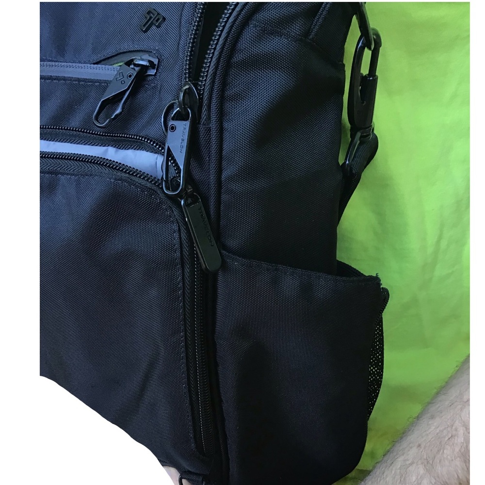 ❣️2X HP❣️Travelon Anti-Theft Tablet Messenger Bag - Picture 9 of 10